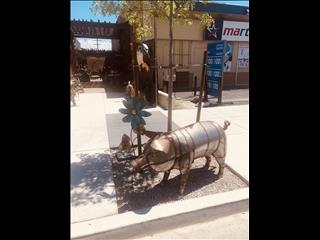 Life size - metal art . Garden sculpture 