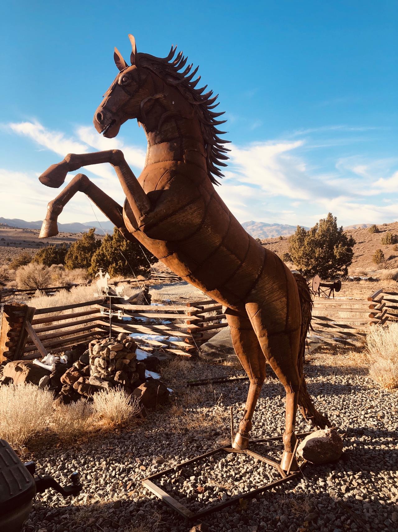 Horse sculpture , metal sculpture , wildlife s sculpture 