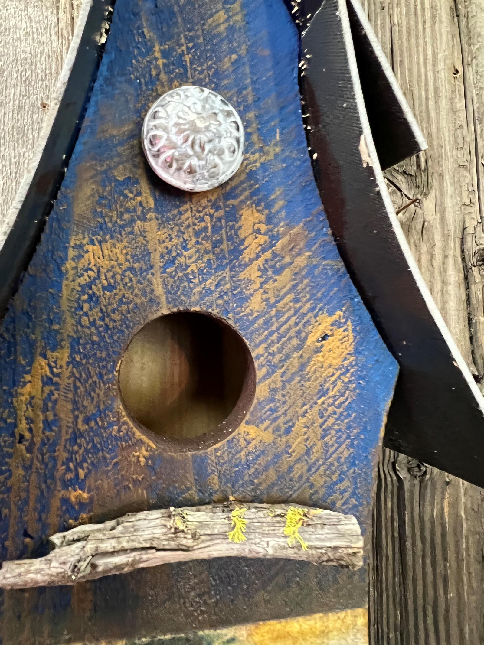American flag birdhouse 2