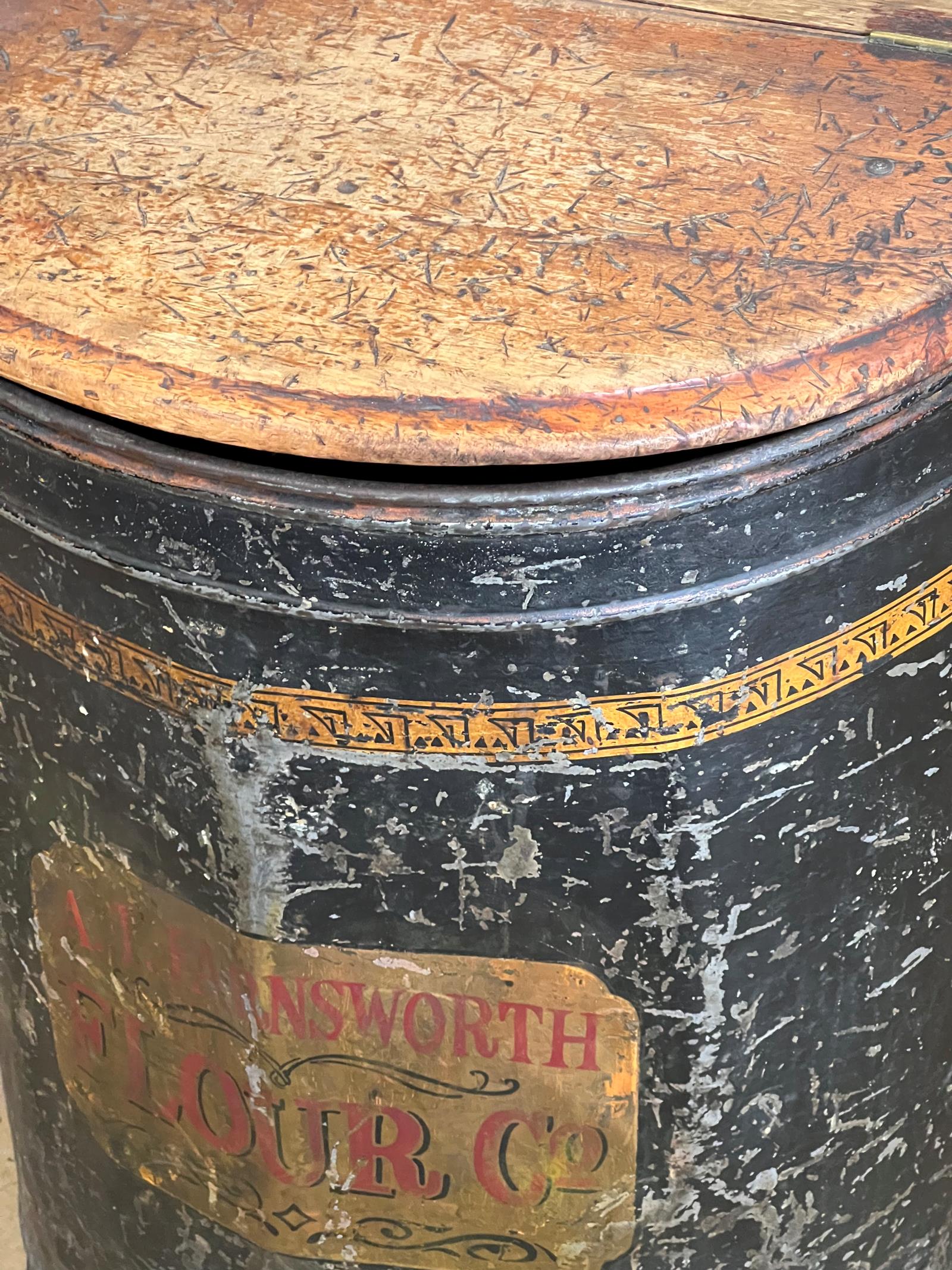 A.T.Farnsworth flour box 2