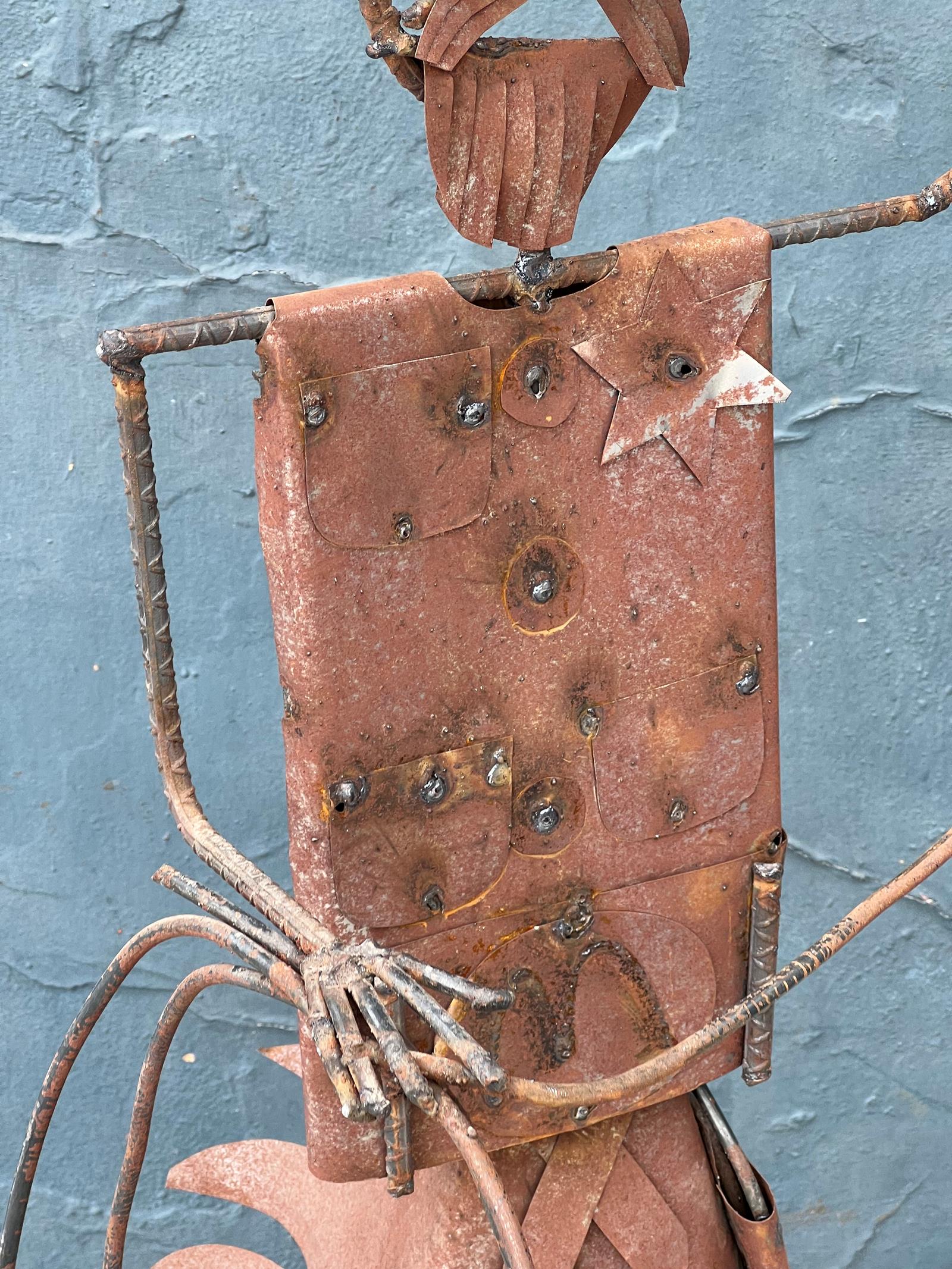 Tall garden cowboy metal w rope  3