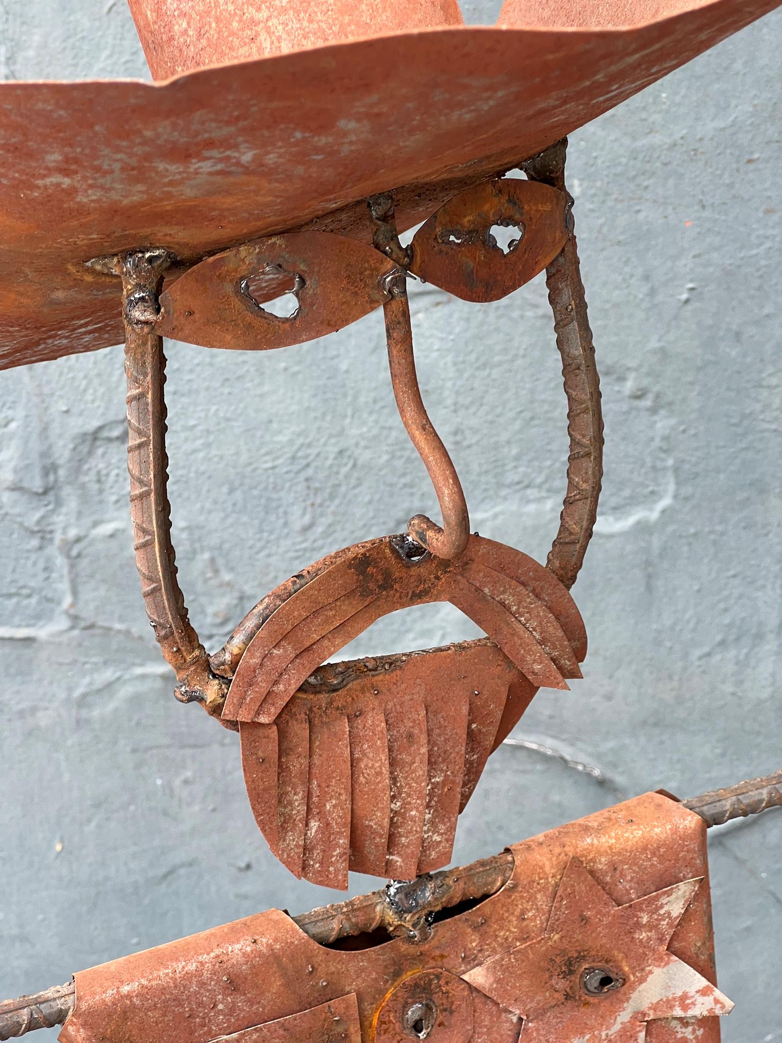 Tall garden cowboy metal w rope  1